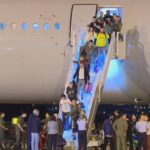 chega-ao-brasil-primeiro-aviao-da-fab-com-brasileiros-que-estavam-em-israel