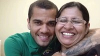 daniel-alves-pode-deixar-a-espanha-apos-absolvicao?-entenda