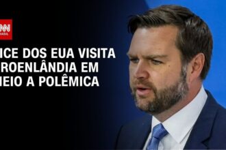 manifestantes-pro-groenlandia-protestam-na-embaixada-dos-eua-na-dinamarca