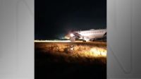 voo-retorna-para-bali-apos-passageiro-tentar-abrir-porta-do-aviao-no-ar