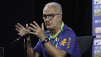 morre-aos-41-anos-leandro-domingues,-ex-meia-de-cruzeiro-e-vitoria