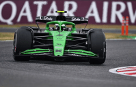f1:-verstappen-celebra-vitoria-no-japao-e-mira-quinto-titulo-mundial
