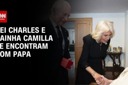papa-francisco-faz-aparicao-na-praca-de-sao-pedro-durante-domingo-de-ramos